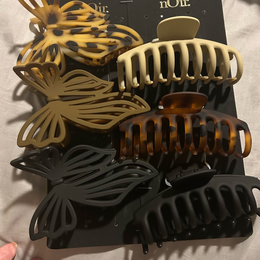 nOir Jewelry Elegant Hair Claw Clip Collection - Black, Brown, Tan 🦋!!